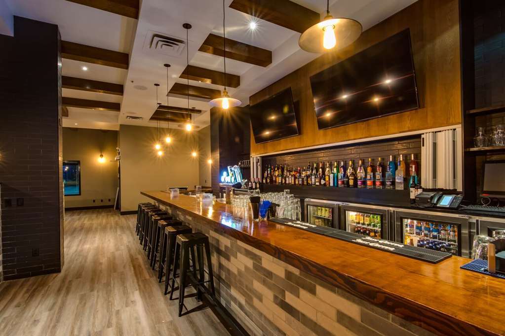 Peavine Inn & Suites High Prairie レストラン 写真