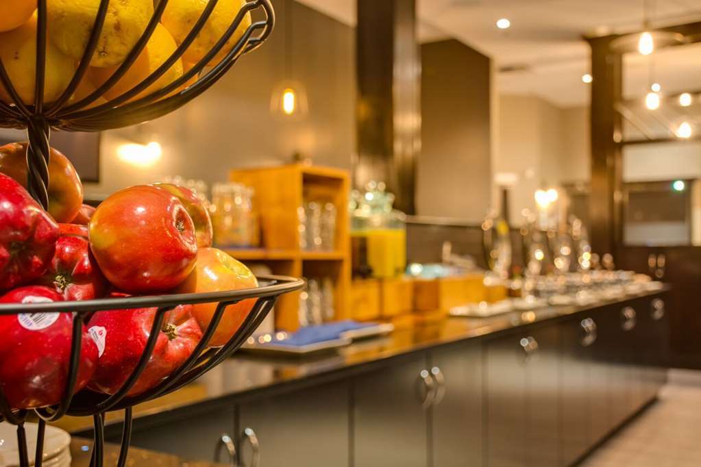 Peavine Inn & Suites High Prairie レストラン 写真